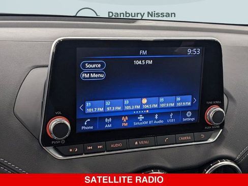 Certified 2023 Nissan Sentra SV FWD image 23