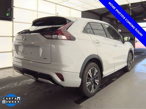Used 2023 Mitsubishi Eclipse Cross SE image 2