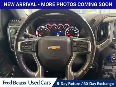 Used 2021 Chevrolet Silverado 2500 LT w/ Convenience Package AWD/4WD image 15