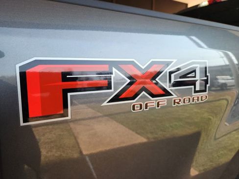 Used 2019 Ford F250 Lariat w/ Tow Technology Bundle image 38