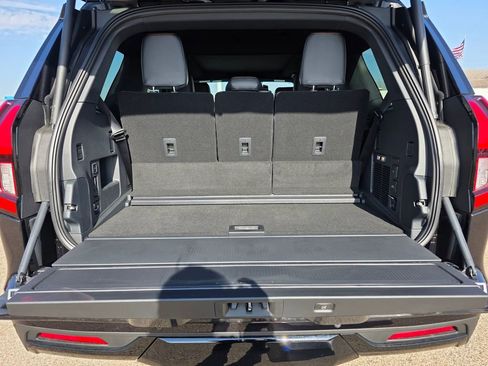 New 2025 Ford Expedition Tremor image 30