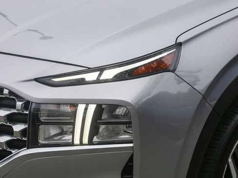 Used 2023 Hyundai Santa Fe SEL Premium AWD/4WD image 6