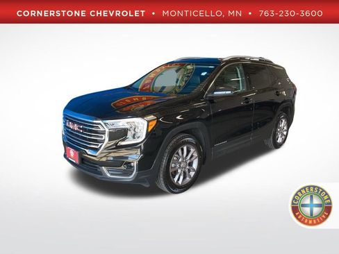 Used 2024 GMC Terrain SLT image 1