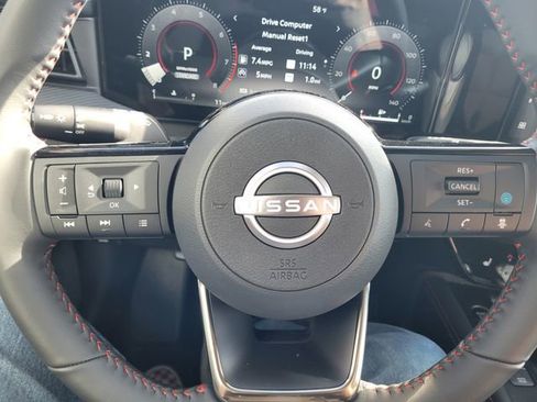 New 2026 Nissan Kicks SR w/ Cold Weather Package image 17