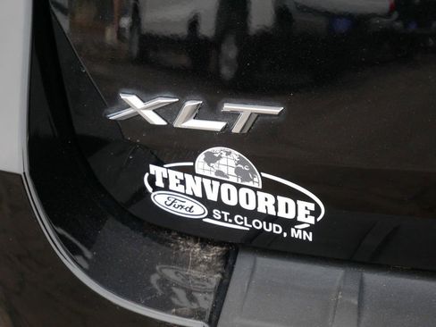 Certified 2022 Ford Explorer XLT w/ Equipment Group 202A image 22