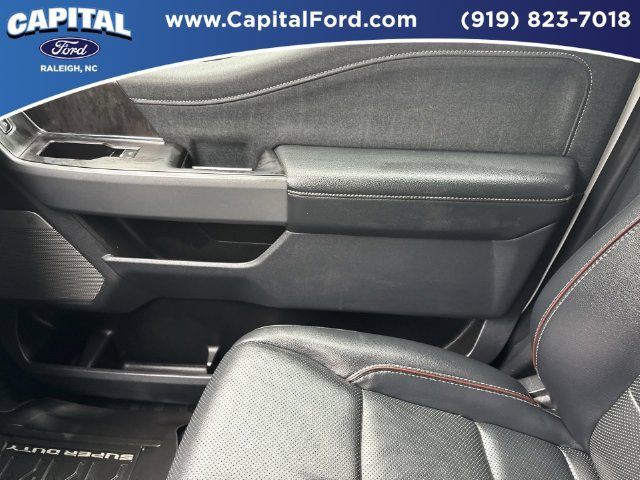 Used 2023 Ford F250 Lariat w/ Lariat Ultimate Package AWD/4WD image 29