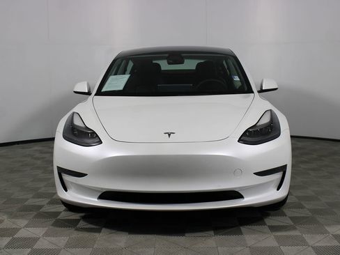 Used 2022 Tesla Model 3 Long Range AWD/4WD image 30