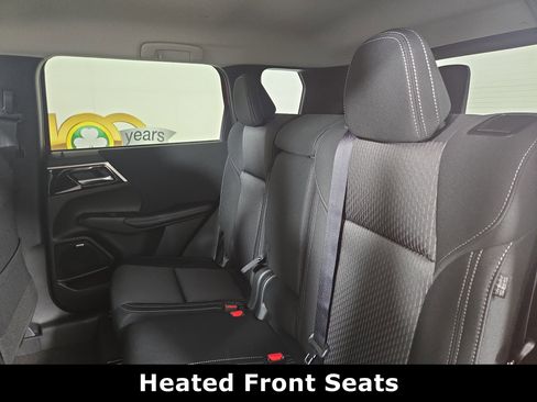 New 2026 Mitsubishi Outlander ES image 11