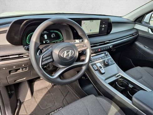 Used 2025 Hyundai Palisade SE AWD/4WD image 10