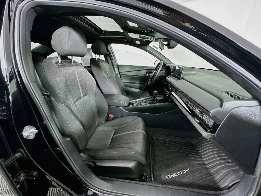 Used 2026 Honda Accord Sport image 28