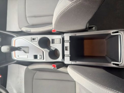 Used 2024 Subaru Impreza 2.0i image 32