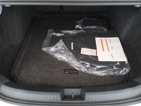 New 2026 Volkswagen Jetta GLI Autobahn image 24