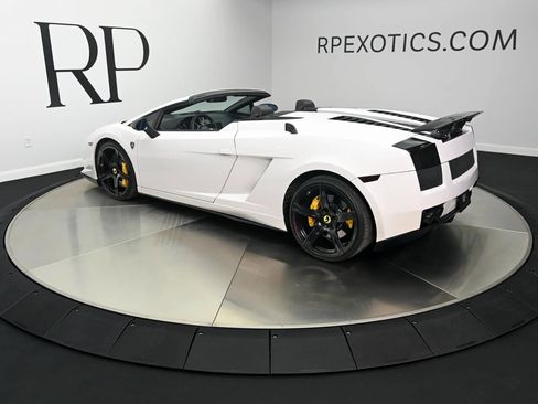 Used 2008 Lamborghini Gallardo Spyder AWD/4WD image 9