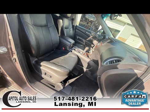 Used 2014 Nissan Pathfinder SL AWD/4WD image 24