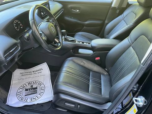 Certified 2024 Honda HR-V EX-L image 12