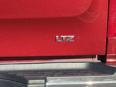 Used 2008 Chevrolet Silverado 3500 LTZ w/ Suspension Package, Off-Road image 25