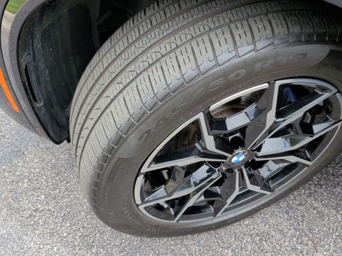 Used 2025 BMW X4 M40i AWD/4WD image 14