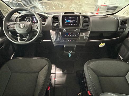 Used 2025 RAM ProMaster 2500 image 31