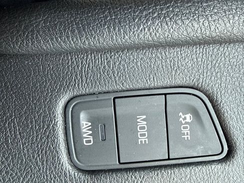 Used 2019 Cadillac XT5 Premium Luxury AWD/4WD image 33