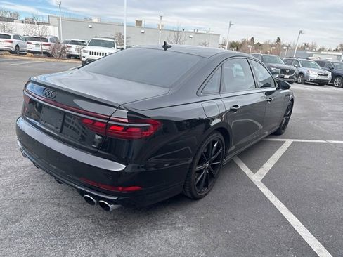 Used 2023 Audi S8 w/ S8 Executive Package image 4