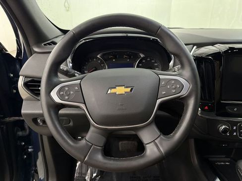 Certified 2023 Chevrolet Traverse LT image 32