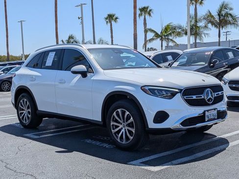 Certified 2026 Mercedes-Benz GLC 300 image 3