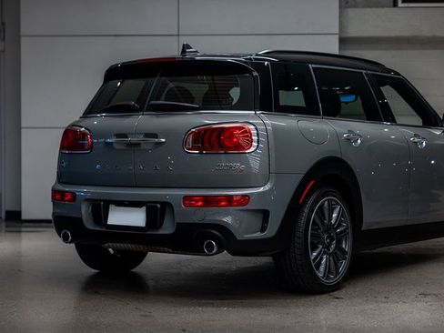 Used 2019 MINI Cooper Clubman S w/ Driver Assistance Package image 27