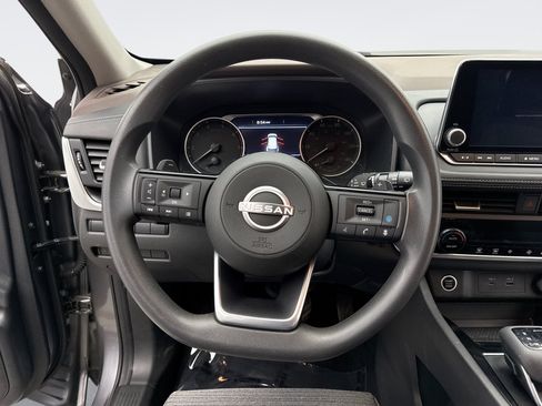 Used 2023 Nissan Rogue SV AWD/4WD image 12