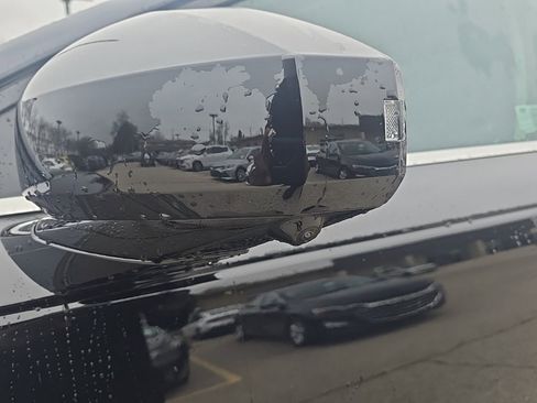 New 2026 Hyundai Ioniq 9 Calligraphy image 13