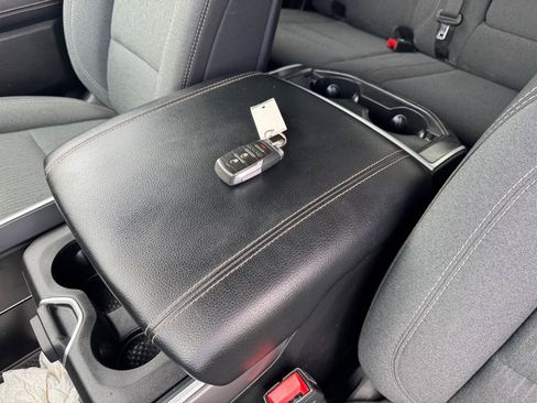 Used 2021 RAM 1500 Big Horn AWD/4WD image 27