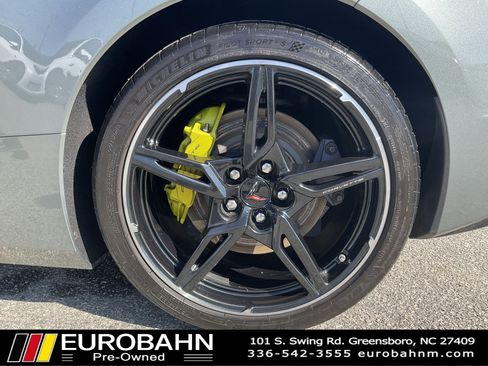 Used 2023 Chevrolet Corvette Stingray Coupe w/ Z51 Performance Package image 28