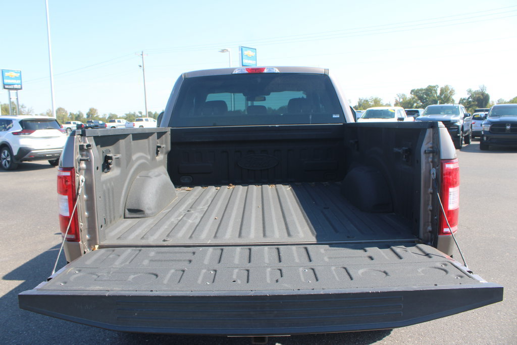 Used 2018 Ford F150 XLT w/ Equipment Group 302A Luxury AWD/4WD image 14