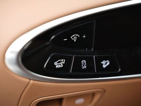 New 2026 Genesis GV70 2.5T Advanced AWD/4WD image 23