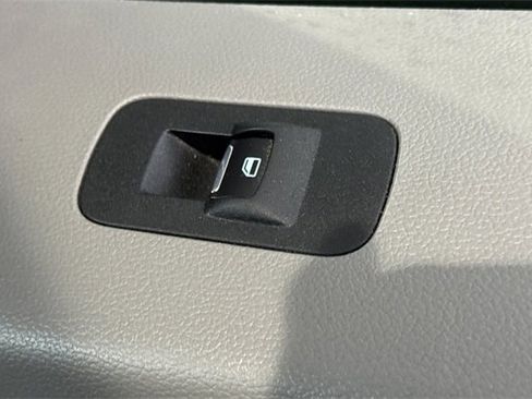 Used 2015 Ford F150 XL w/ Equipment Group 101A Mid image 22