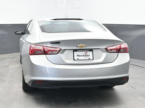 Used 2022 Chevrolet Malibu LT FWD image 5