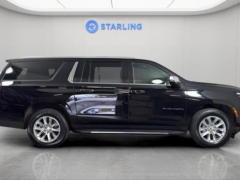 Certified 2025 Chevrolet Suburban Premier image 12