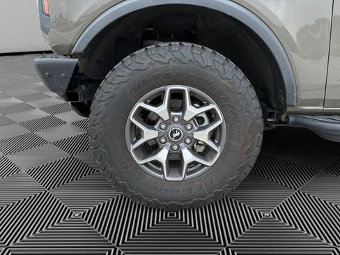 Used 2025 Ford Bronco Badlands AWD/4WD image 9