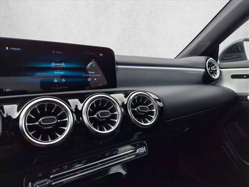 Certified 2022 Mercedes-Benz CLA 250 image 12