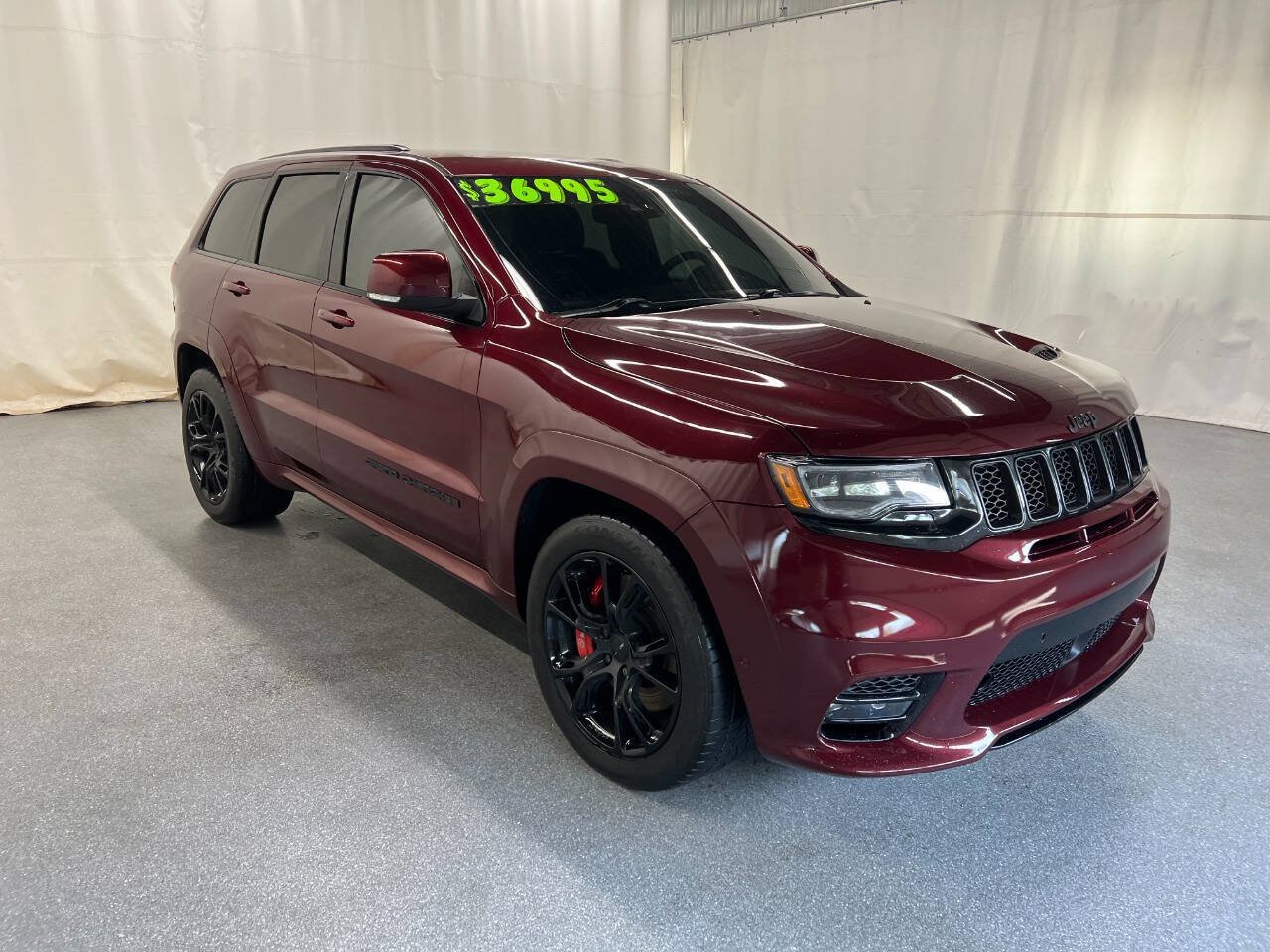 Used 2019 Jeep Grand Cherokee SRT w/ Trailer Tow Group IV AWD/4WD image 3