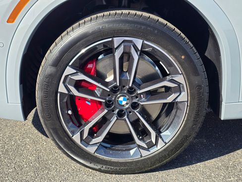 New 2026 BMW X2 xDrive28i w/ Technology Package AWD/4WD image 8