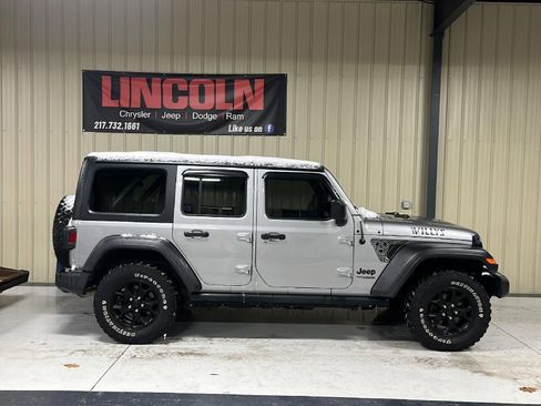Used 2021 Jeep Wrangler Unlimited Sport image 23