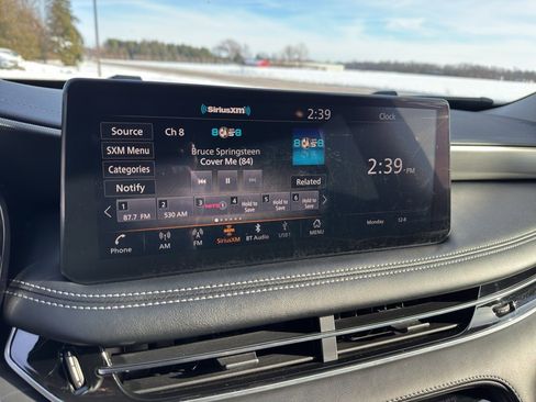 Used 2023 INFINITI QX60 Luxe image 26