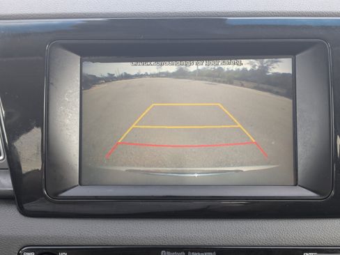 Used 2019 Kia Niro LX image 24