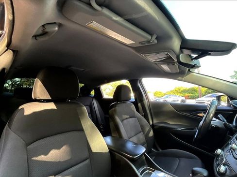 Used 2021 Chevrolet Malibu RS w/ LPO, Floor Liner Package image 24