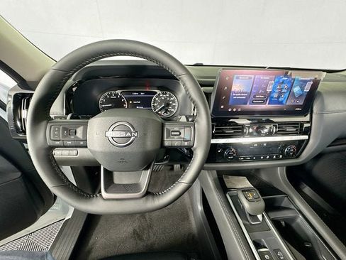 New 2026 Nissan Pathfinder SV AWD/4WD image 10