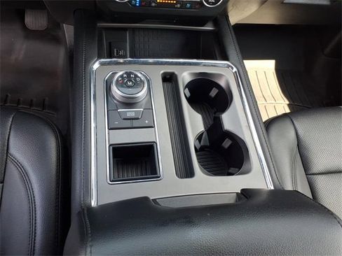 Used 2020 Ford Expedition Max XLT w/ Equipment Group 202A image 15