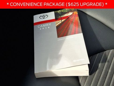 Used 2018 Toyota Camry SE w/ Moonroof Package FWD image 25