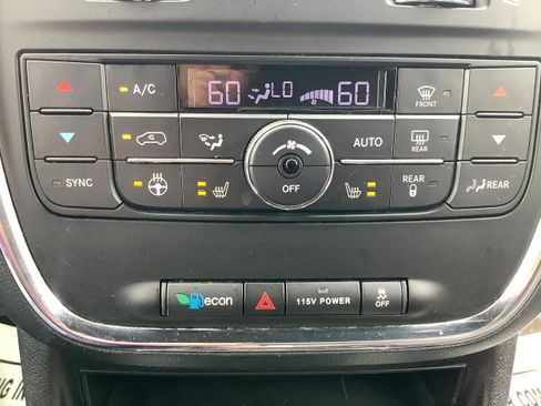 Used 2019 Dodge Grand Caravan GT FWD image 22