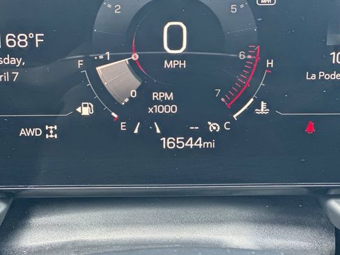 Used 2026 GMC Terrain Elevation image 28