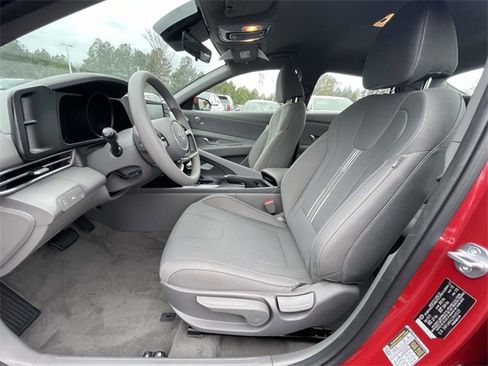 Certified 2023 Hyundai Elantra SEL image 11